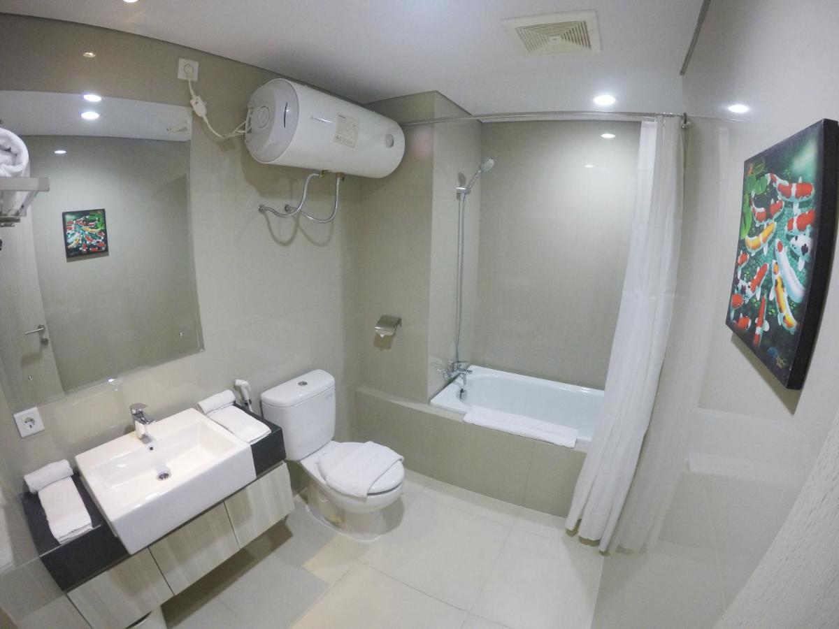 Azalea Suites Cikarang By Jayakarta Group Exterior photo